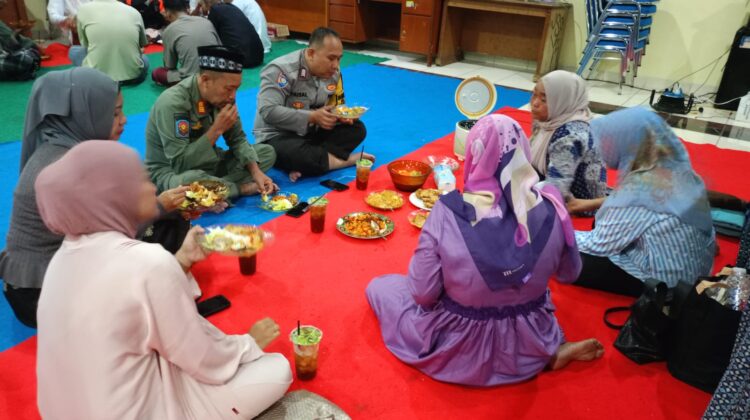 Unsur Tiga Pilar dan Warga Kenari Gelar Pengajian Rutin dan Doa Bersama, Perkuat Kamtibmas di Wilayah Senen