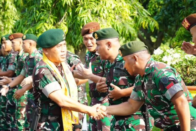 
					Kunjungan Pangdivif 2 Kostrad di Yonkav 8, Perkuat Soliditas dan Kebanggaan Prajurit