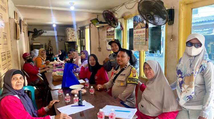 Polisi Peduli Lingkungan Warga Hadir Dalam Monitoring PSN di Gunung Sahari Utara