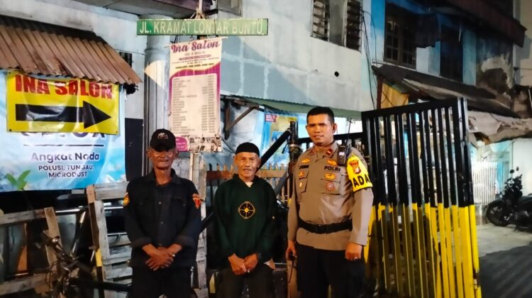 Patroli Dini Hari, Polisi Sambangi Pos Kamling Paseban dan Ingatkan Warga Waspada Curanmor