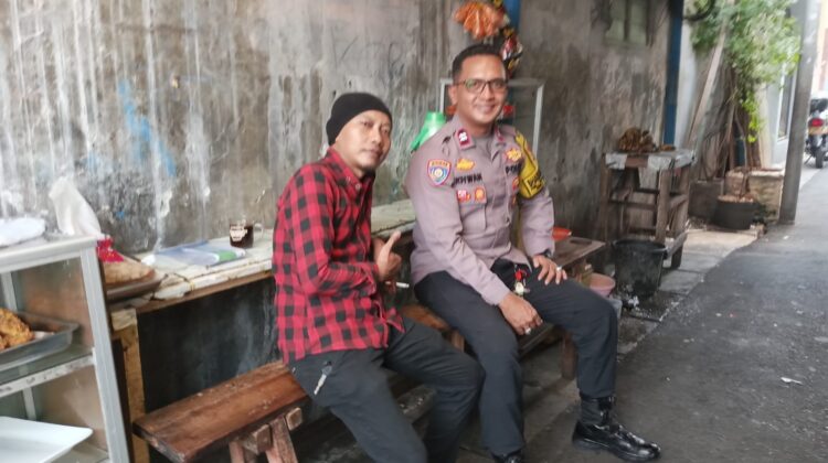 Cooling System Humanis, Polisi Sambangi Warga Kampung Rawa Jaga Kondusifitas Lingkungan