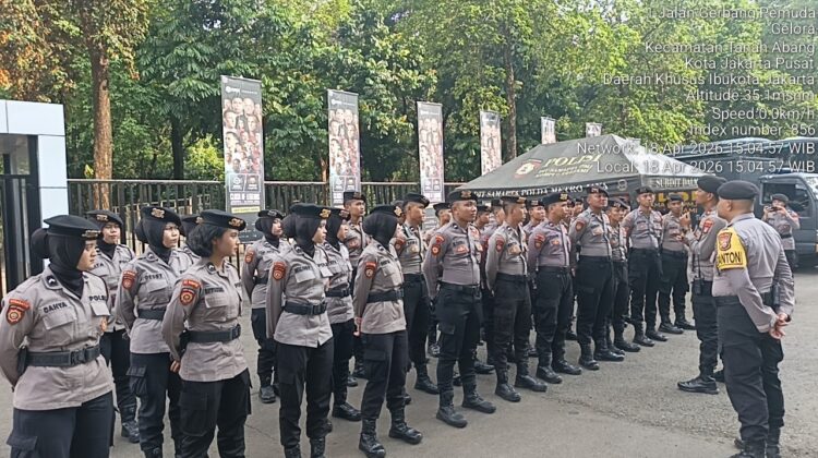 Kapolsek Metro Menteng Pimpin Apel Pengamanan Laga Legenda Dunia vs Barcelona All Star di GBK Senayan