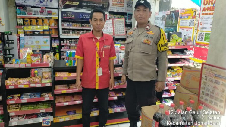 Cegah Kriminalitas, Polisi Sambangi Minimarket dan Perkuat Kamtibmas di Galur