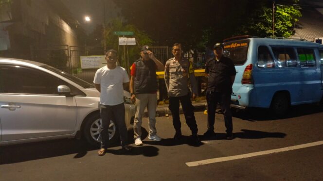 
					GIAT STRONG POIN DAN PATROLI BHABINKAMTIBMAS KEL PASEBAN ANTISIPASI GANGGUAN KAMTIBMAS