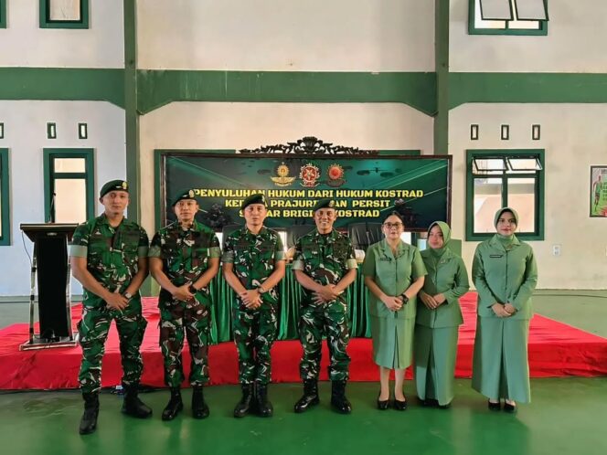 
					Prajurit dan Persit Brigif 3 Kostrad Antusias Ikuti Penyuluhan Hukum Kostrad