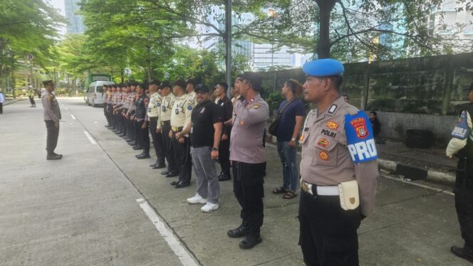 
					Polisi Siagakan Pengamanan Aksi Unjuk Rasa di Gedung Sahid Sudirman Center, Kedepankan Pendekatan Humanis