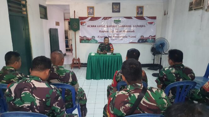 
					Danramil 12/Rajeg Tekankan Kekompakan dalam Jam Komandan Perdana  ‎