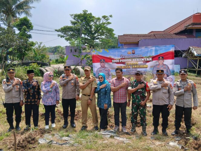 
					Sinergitas TNI-Polri di Panongan, Penanaman 1.000 Pohon Jadi Wujud Kepedulian Lingkungan