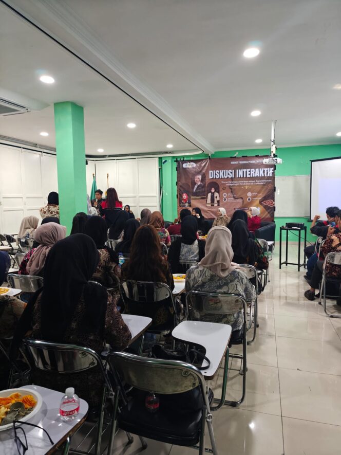 
					Unit Intelkam Hadir Monitoring Diskusi Perempuan Berdaya di STIAMI, Situasi Aman dan Kondusif