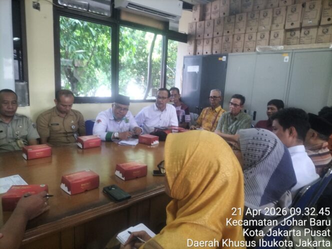 
					Polisi Hadiri Rakor Penanganan Sampah Liar, Dorong Sinergi Warga dan Pemerintah di Johar Baru