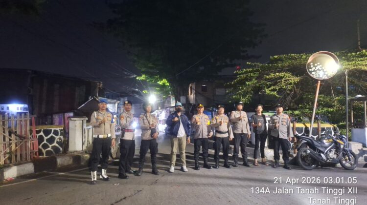 Patroli Dini Hari, Polsek Johar Baru Sisir Wilayah Antisipasi Gangguan Kamtibmas