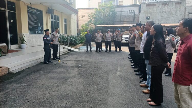 Polsek Metro Tanah Abang Gelar Apel Pagi dan Binrohtal, Perkuat Disiplin dan Integritas Anggota