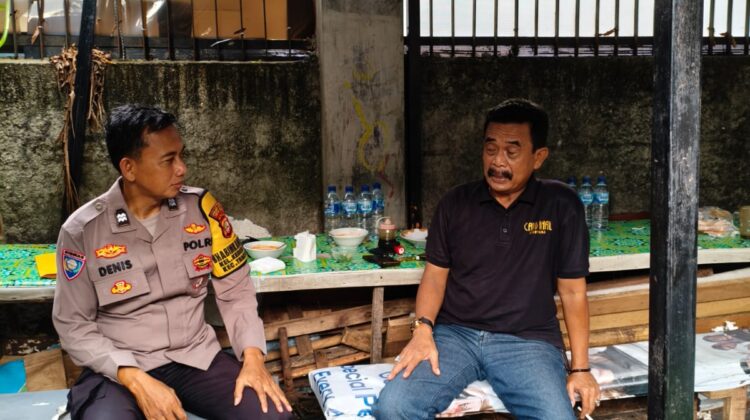Bhabinkamtibmas Kebon Melati Sambangi Tokoh Masyarakat, Ajak Warga Cegah Tawuran dan Penyalahgunaan Narkoba