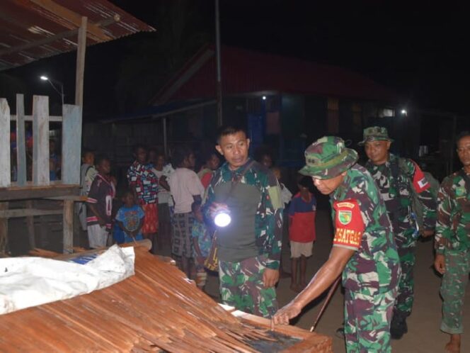 
					Dansatgas Tinjau Progres Pembangunan TMMD di Kampung Keakwa Pasca Pembukaan Resmi