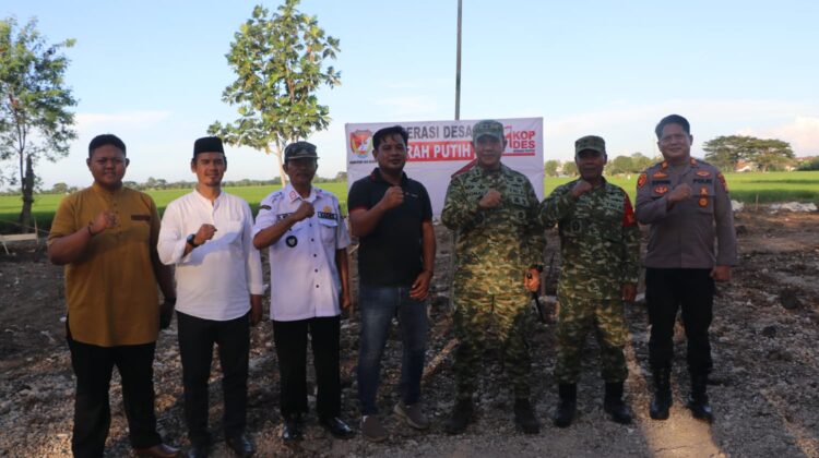Dandim 0509/Kab. Bekasi Pimpin Peletakan Batu Pertama Koperasi Desa Merah Putih di Karangreja