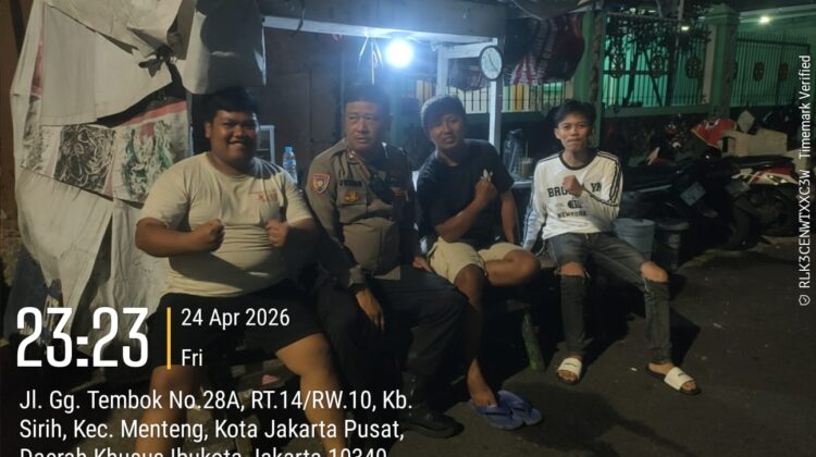 Bhabinkamtibmas Kebon Sirih Gencarkan Sambang Satkamling, Ajak Warga Perkuat Keamanan dan Cegah Tawuran