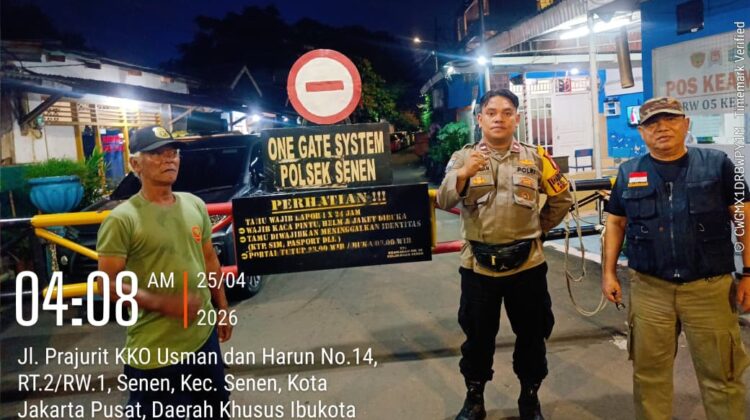 Polisi Sambangi Pos Satkamling di Senen, Warga Diimbau Perketat Keamanan Lingkungan