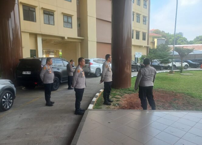 
					Tim Asistensi Polres Metro Jakpus Tinjau Asrama Diktukba di Menteng, Pastikan Kesiapan dan Kesejahteraan Siswa