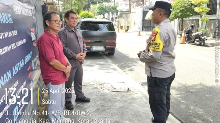 Bhabinkamtibmas Gondangdia Sambangi Warga, Tingkatkan Patroli Antisipasi Kejahatan Siang Hari