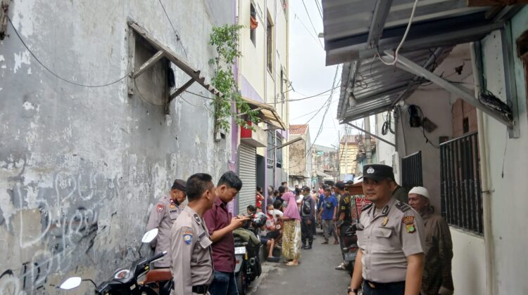 Respon Cepat Polisi, Penemuan Pria Meninggal di Kamar Kos Johar Baru Ditangani