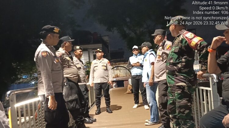 Polsek Metro Menteng Sisir Malam Jalan Kalipasir Menteng, Patroli Jalan Kaki Tekan Potensi Kejahatan