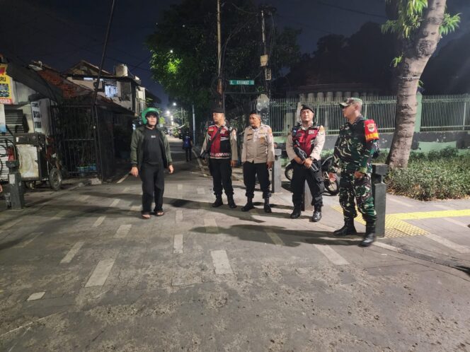 
					Patroli Gabungan Tiga Pilar Digelar di Senen, Antisipasi Gangguan Kamtibmas