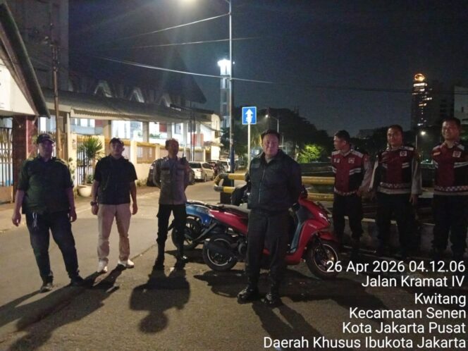 
					Polsek Senen Gencarkan Patroli Dini Hari, Antisipasi Tawuran dan Kejahatan Jalanan