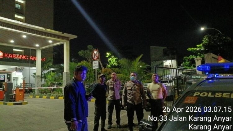 Penjagaan Subuh Polisi Cegah Tawuran Remaja di Karang Anyar, Bersama Tokoh Warga