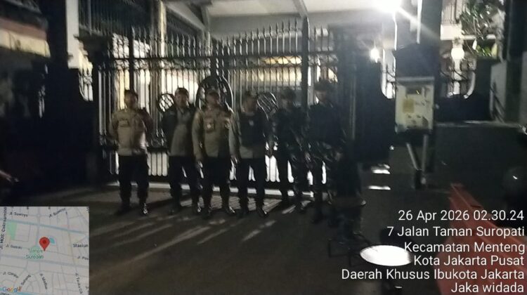 Patroli Rumah Pejabat di Taman Suropati, Polsek Metro Menteng Perkuat Kamtibmas Menteng