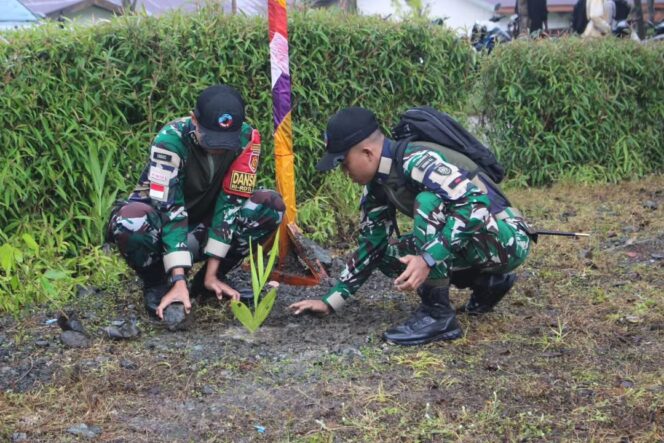 
					Peringati Hari Bumi, Satgas Yonarhanud 2 Kostrad Tanam 1000 Pohon