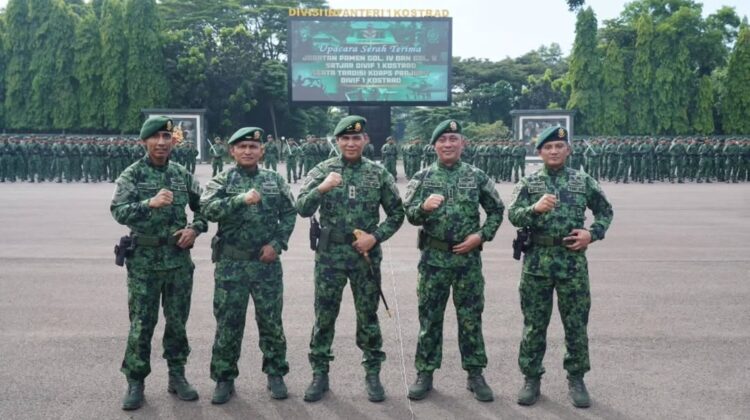 Pangdivif 1 Kostrad Pimpin Sertijab Perwira dan Tradisi Korps Prajurit