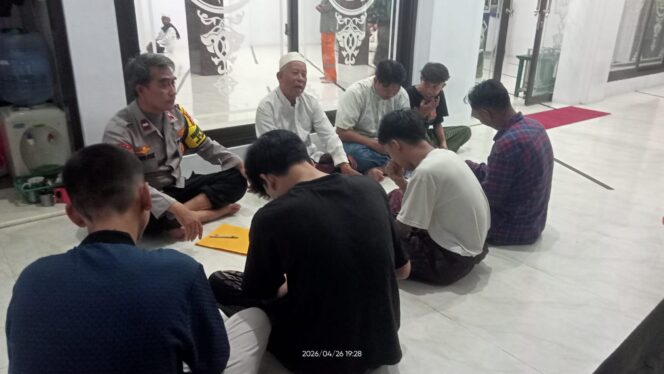 
					Pembinaan Remaja Pasca Tawuran di Kartini, Bhabinkamtibmas Gandeng Tokoh Agama