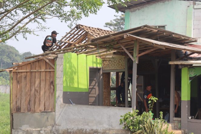 
					Korem 052/Wkr Kick Off Renovasi Panti Asuhan Assalimah