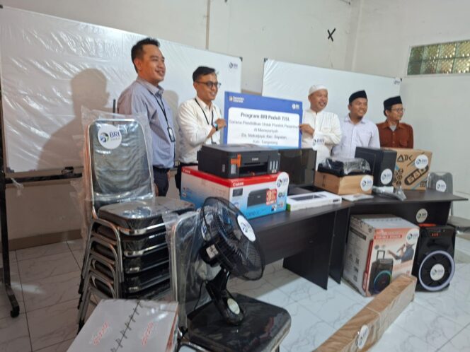 
					Wujud Kepedulian Sosial, BRI Tangerang Merdeka Salurkan TJSL ke Yayasan Tiara Aksara