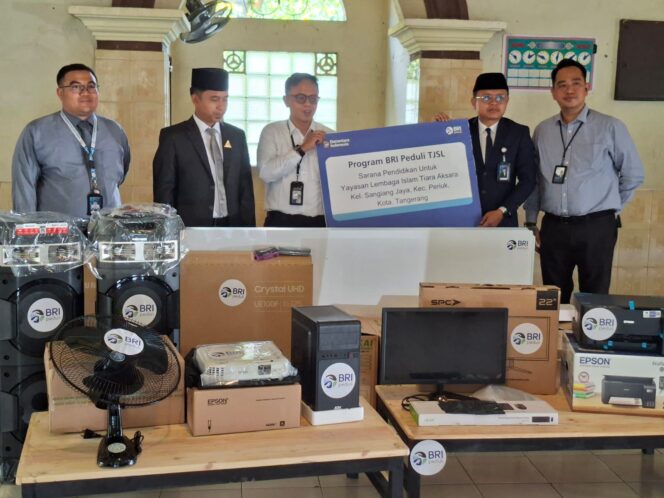 
					Wujud Kepedulian Sosial, BRI Tangerang Merdeka Salurkan TJSL ke Yayasan Tiara Aksara