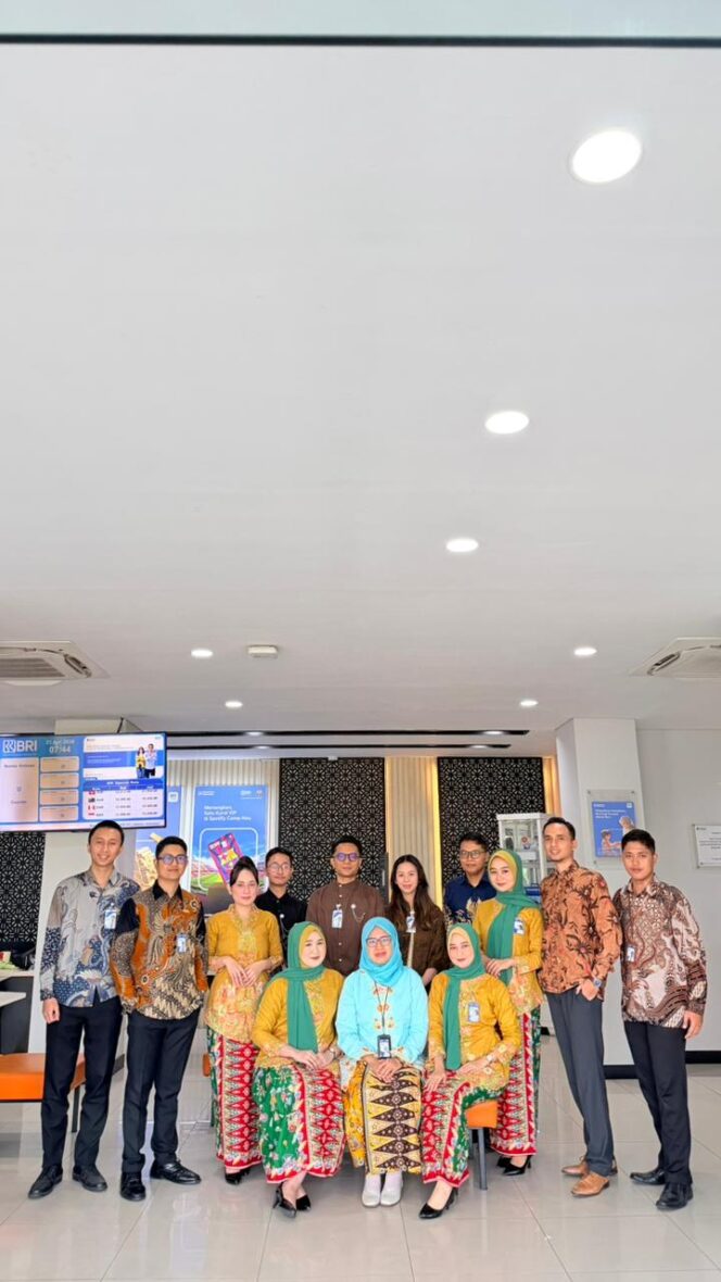 
					Peringatan Hari Kartini Pekerja BRI KC Jakarta Jelambar