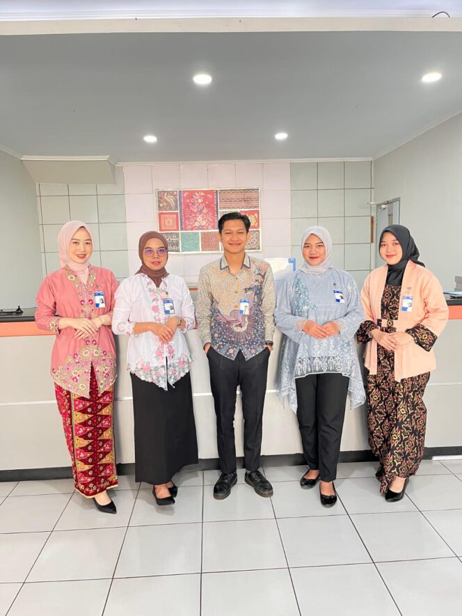 
					Semangat Kartini di BRI Unit Pamulang Dua: Pelayanan Dekat di Hati, Melayani Setulus Hati