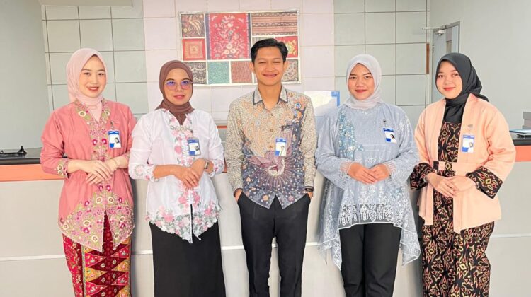 Semangat Kartini di BRI Unit Pamulang Dua: Pelayanan Dekat di Hati, Melayani Setulus Hati