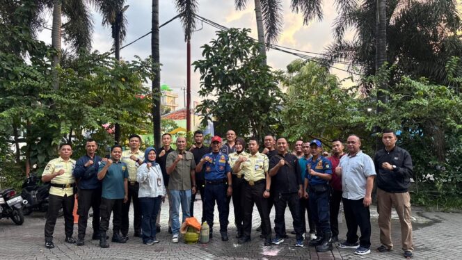 
					Perkuat Ketangguhan Operasional: BRI Cabang Jakarta Joglo Gelar Simulasi Penanggulangan Kebakaran Bersama Damkar Joglo