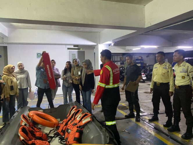 
					BRI BO Pamulang Gandeng Tim SAR Astra Jakarta Gelar Simulasi Tanggap Bencana Banjir dan Gempa Bumi