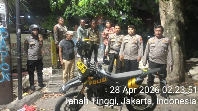
					Respons Cepat Polisi, Polsek Johar Baru Patroli Wilayah Antisipasi Potensi Tawuran