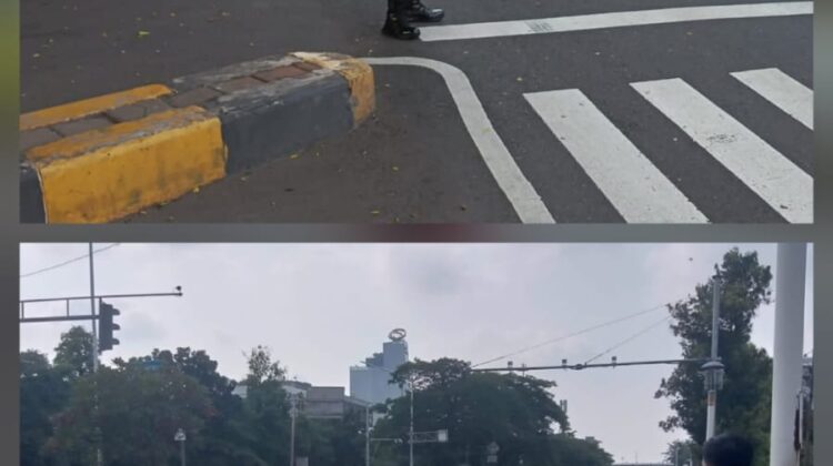 Polisi Atur Lalu Lintas Sore Hari di Kawasan Senen, Arus Ramai Lancar