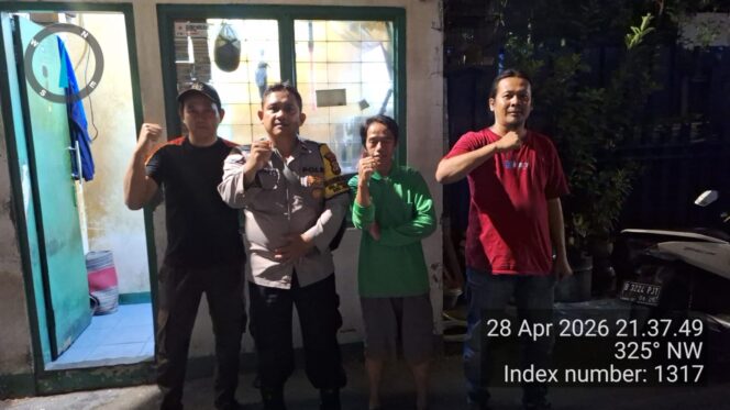 
					Aktif Sambangi Warga, Bhabinkamtibmas Pegangsaan Perkuat Satkamling RW 02 Jalan Kalasan Pegangsaan