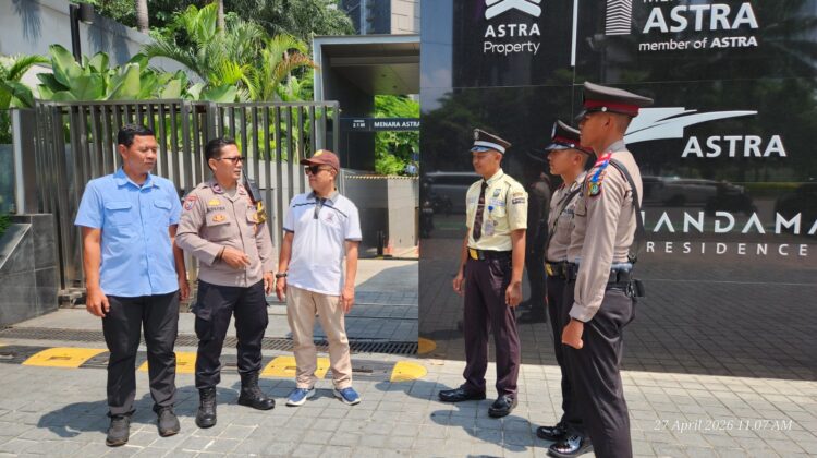 Bhabinkamtibmas Karet Tengsin Sambangi Menara Astra, Perkuat Koordinasi Keamanan Lingkungan Perkantoran