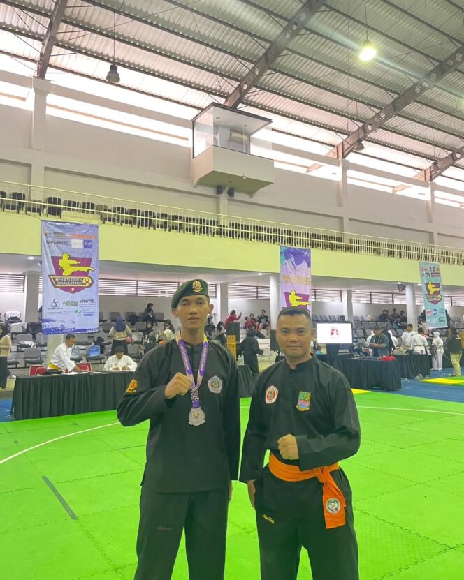 
					Prajurit Yonif 318 Kostrad Raih Medali Perak Di Ajang Nasional Pencak Silat Bekasi Open