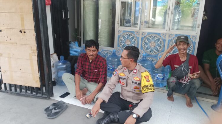 Cooling System dan Patroli Wilayah, Bhabinkamtibmas Kampung Rawa Intensifkan Sambang Warga