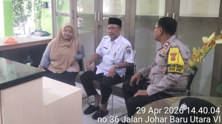 Polisi Sambangi SMA Negeri 27, Perkuat Silaturahmi dan Imbauan Kamtibmas Jelang May Day