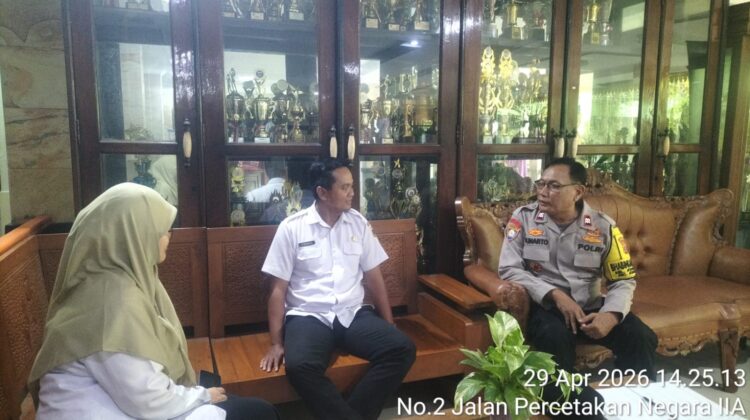 Jelang May Day, Polisi Sambangi SMK Negeri 14 dan Ingatkan Pelajar Fokus Belajar