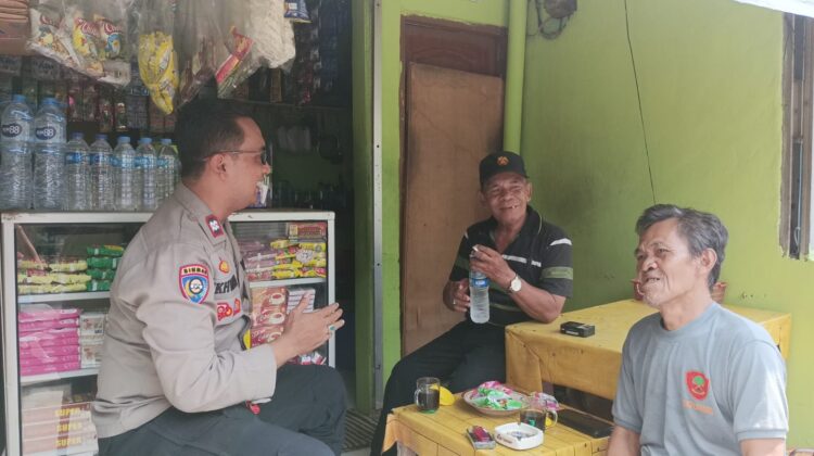 Turun Langsung ke Wilayah, Polisi Cooling System dengan Warga Kampung Rawa Jaga Situasi Tetap Kondusif