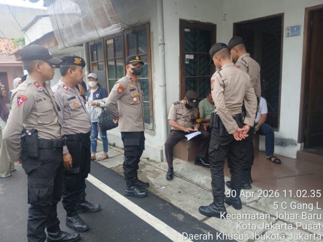 
					Tempa Profesionalisme Sejak Dini, Siswa Bintara Polri Latih Penanganan TPTKP di Johar Baru